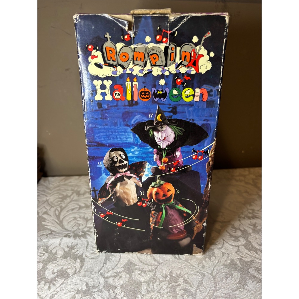 1994 Rompin Halloween Animated Musical Decoration Boxed pumpkin Parts Read
